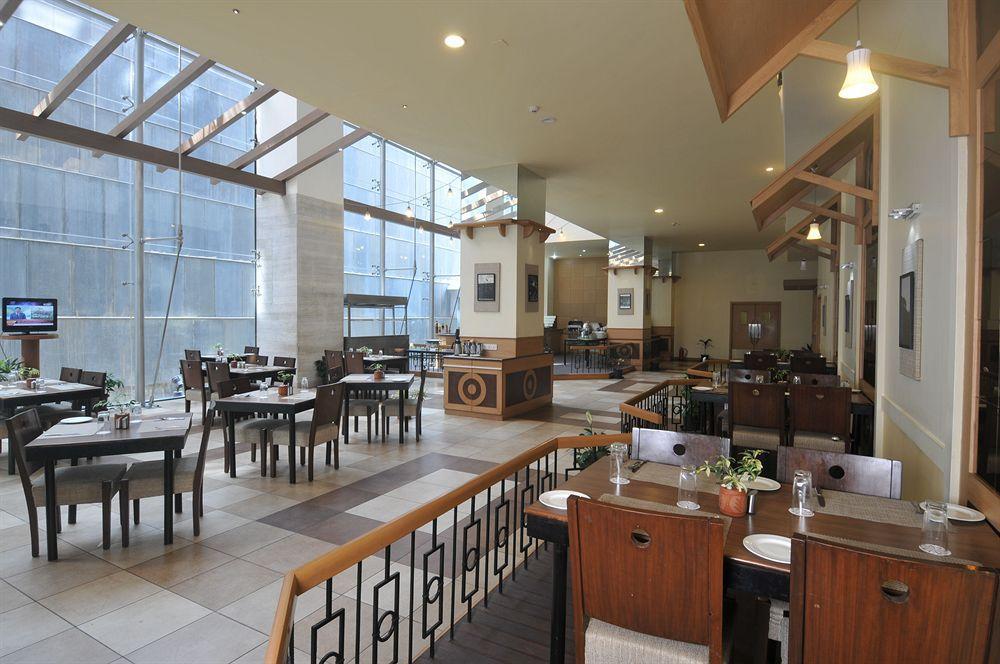 Vits Hotel Πούνε Εξωτερικό φωτογραφία