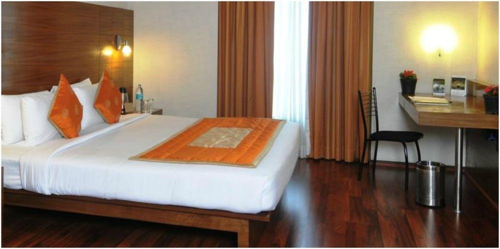 Vits Hotel Πούνε Εξωτερικό φωτογραφία